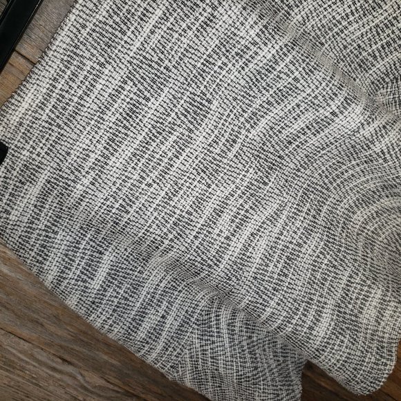 Loft S Women's Cream Black Tweed Flippy Flounce Pull On Mini Skirt - Picture 3 of 6